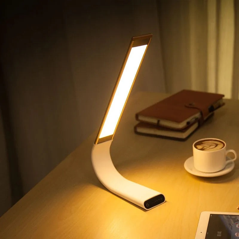 Adaptive Desk Lamp - مصباح متعدد الإستخدامات